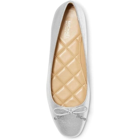 Michael kors Nori Metallic Leather Ballet Flat Shoes Women Silver Bow Slip-on - Picture 3 of 3